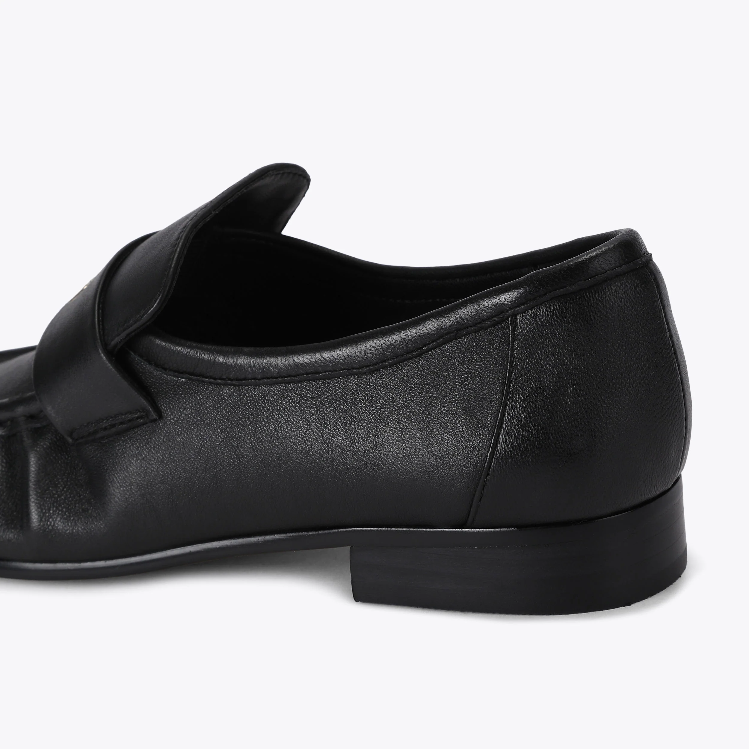 Crimsen Black Leather - Image 3