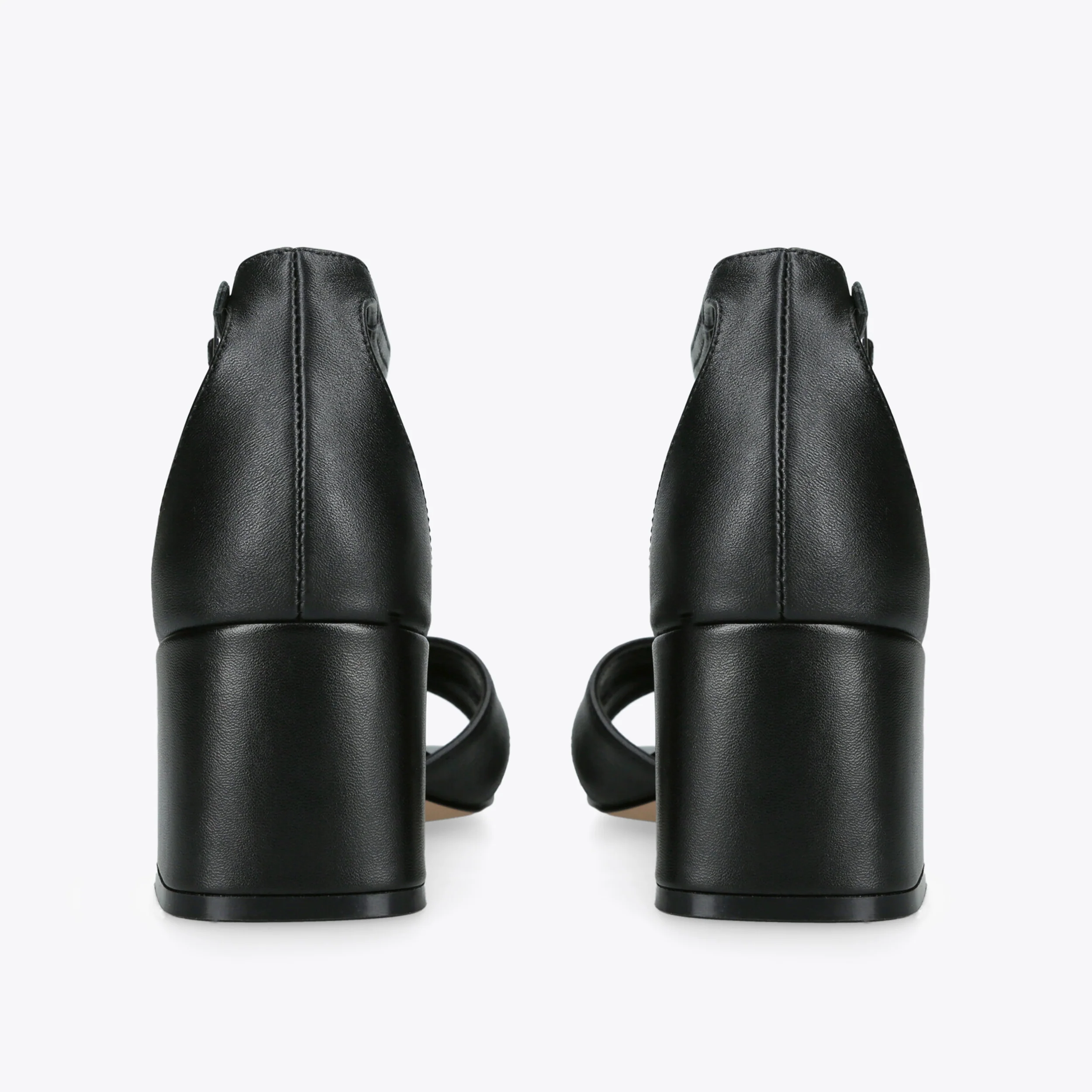 Fergie Black - Image 3