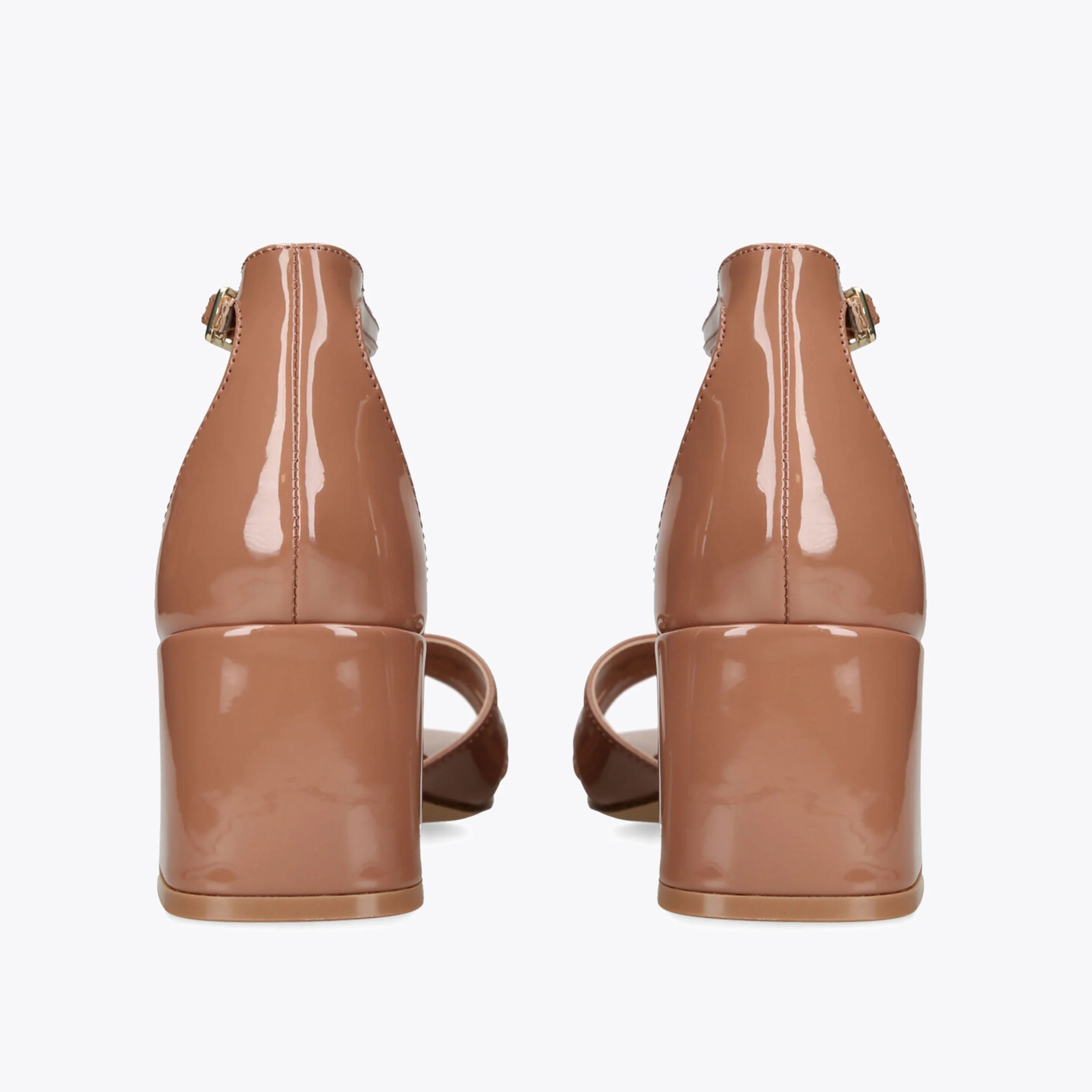 Fergie Camel - Image 3