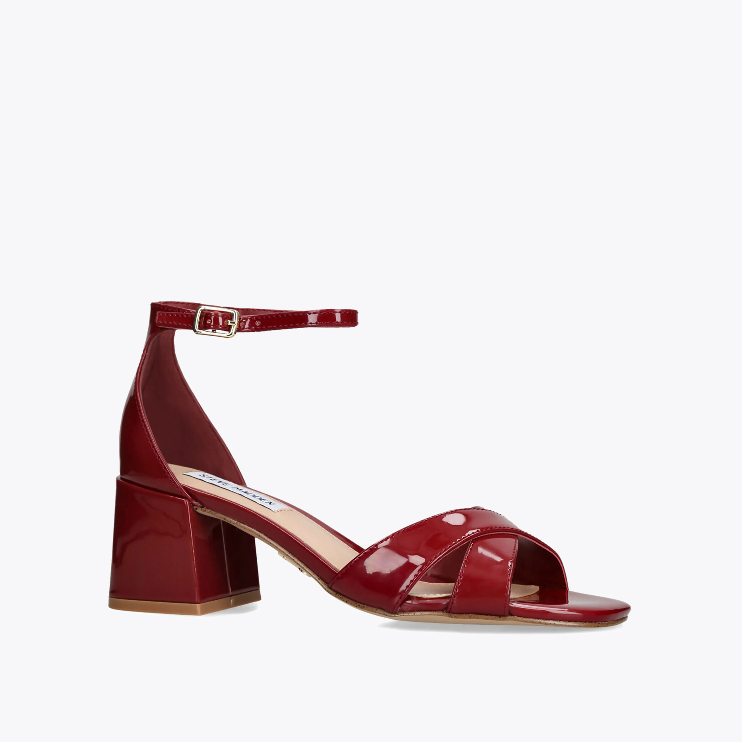Fergie Red - Image 4