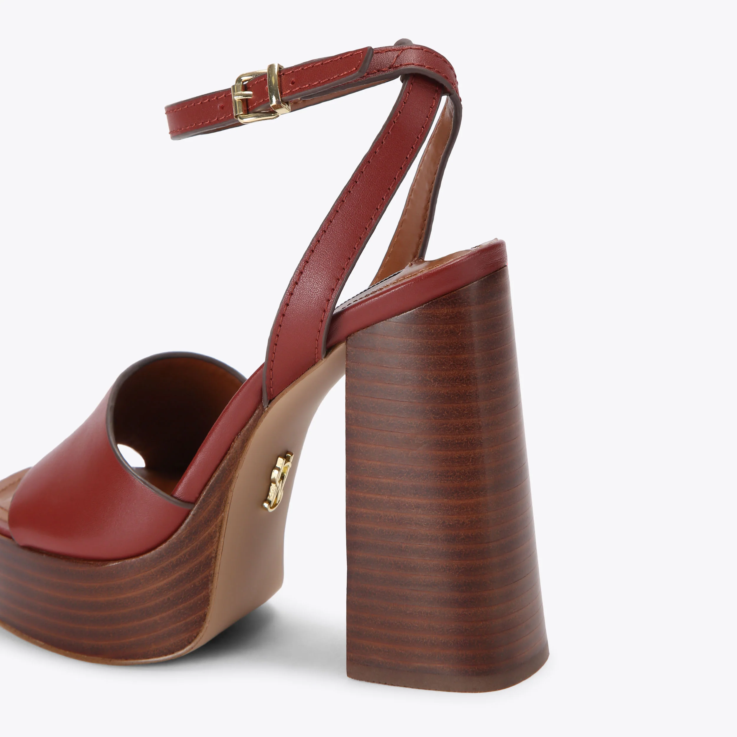 Floria Brown - Image 3
