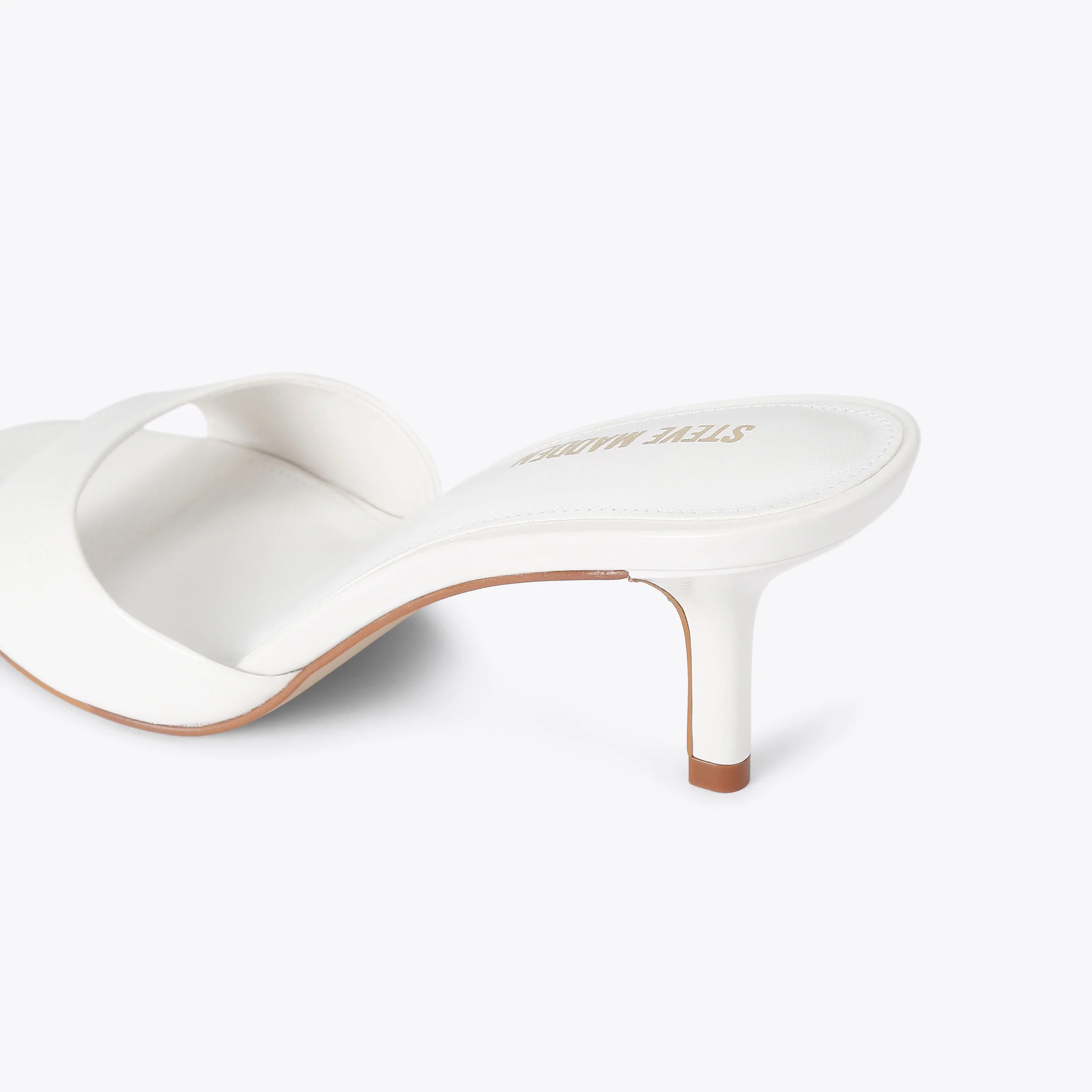 Kendrix White - Image 3