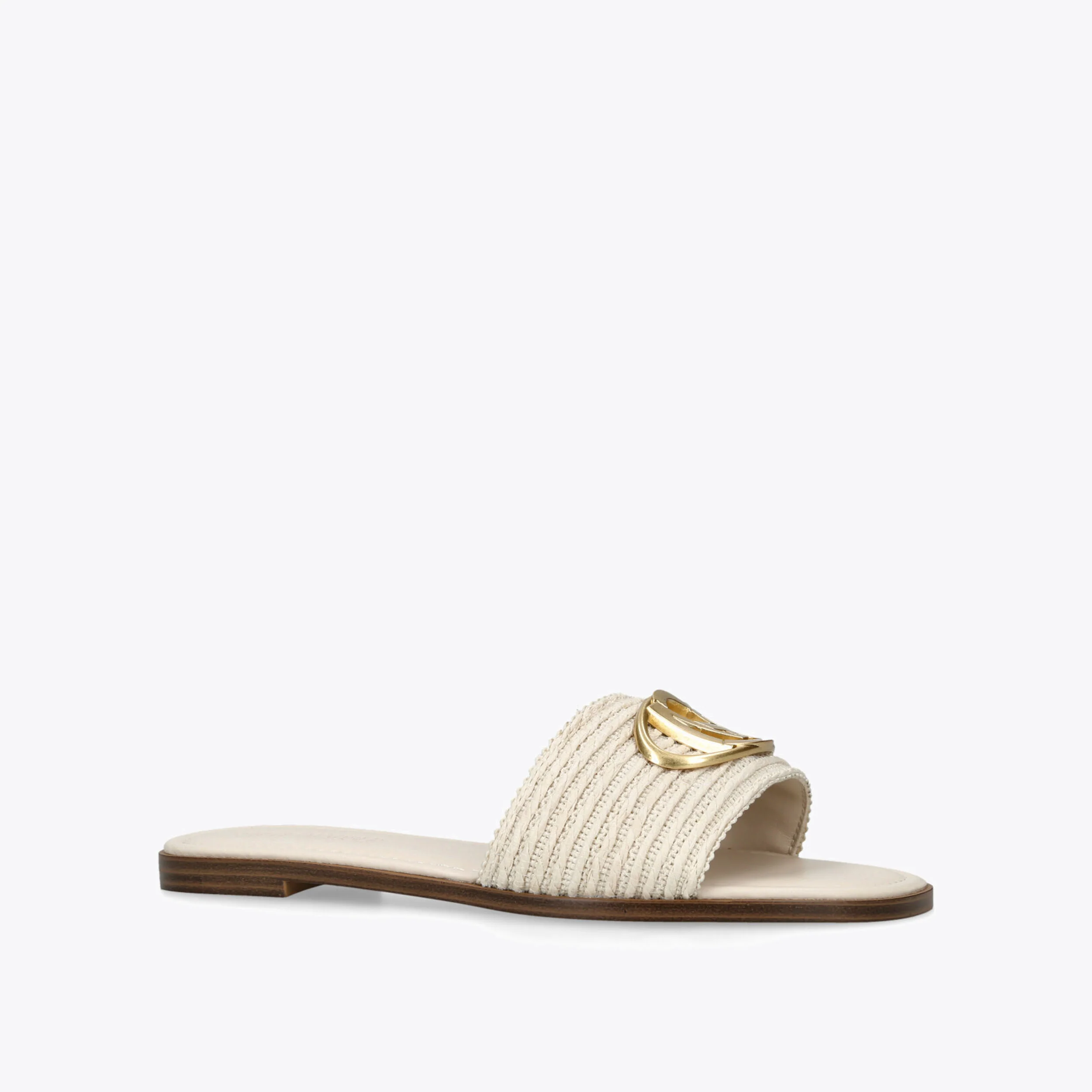 Kora White - Image 4