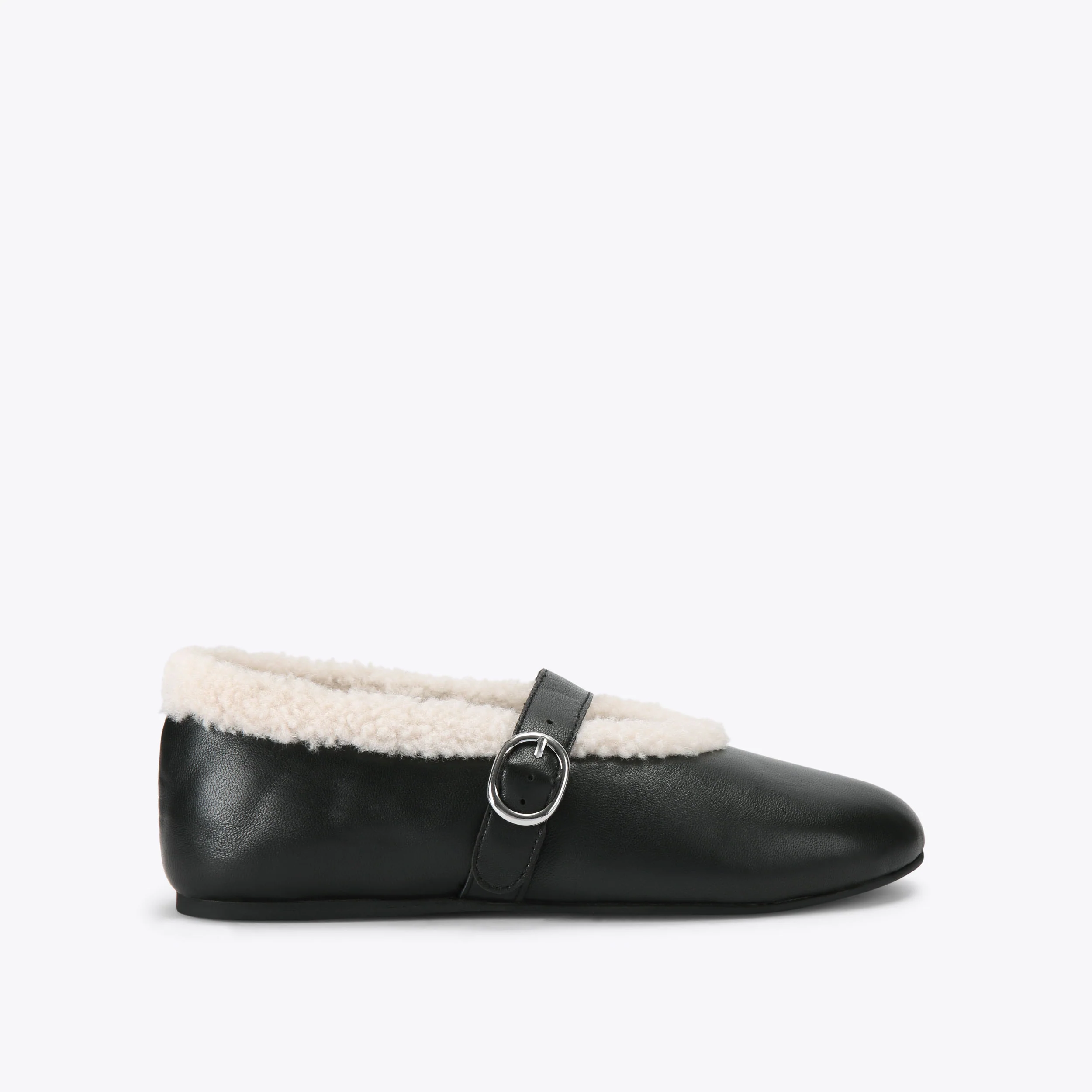 Lodge Black