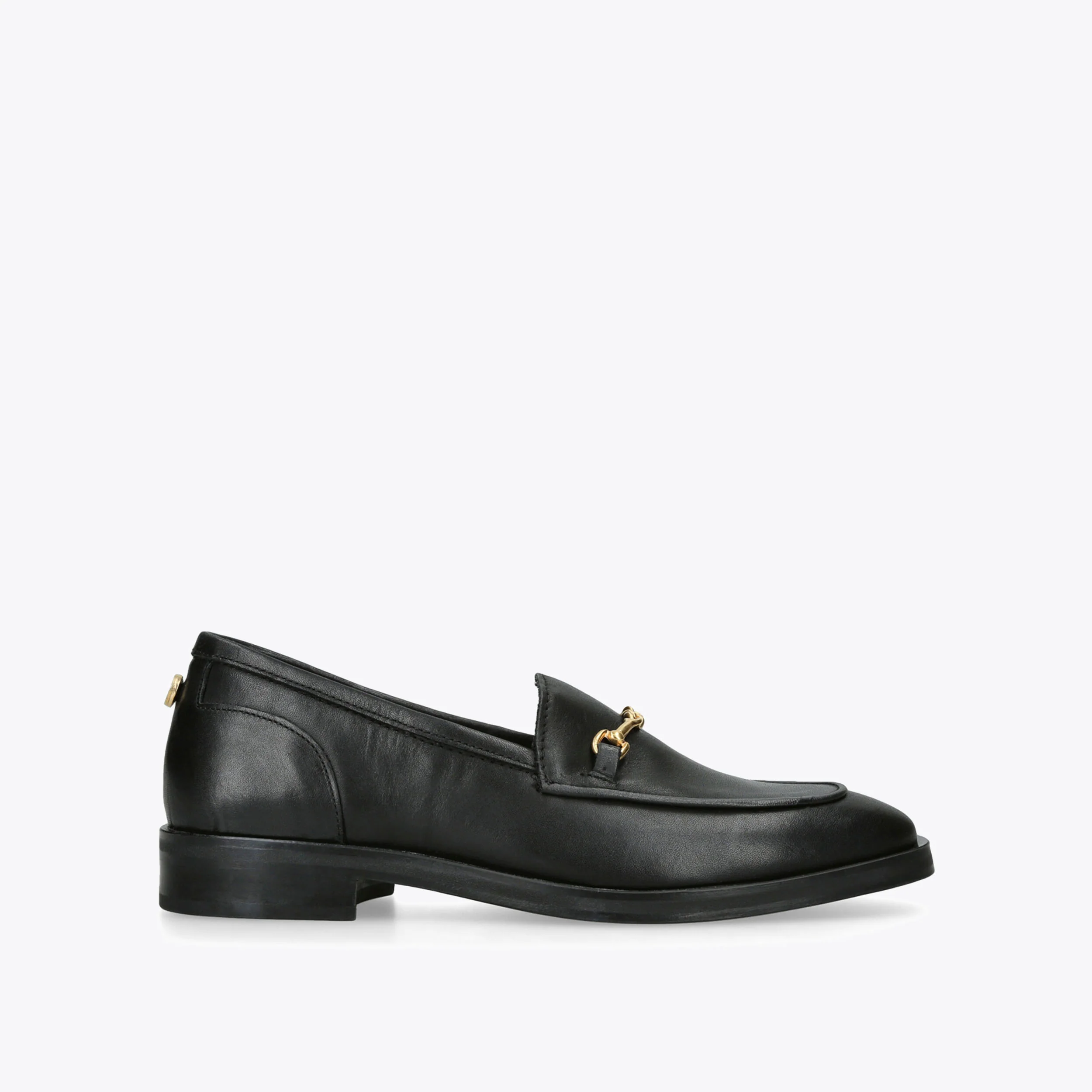 Neona Black