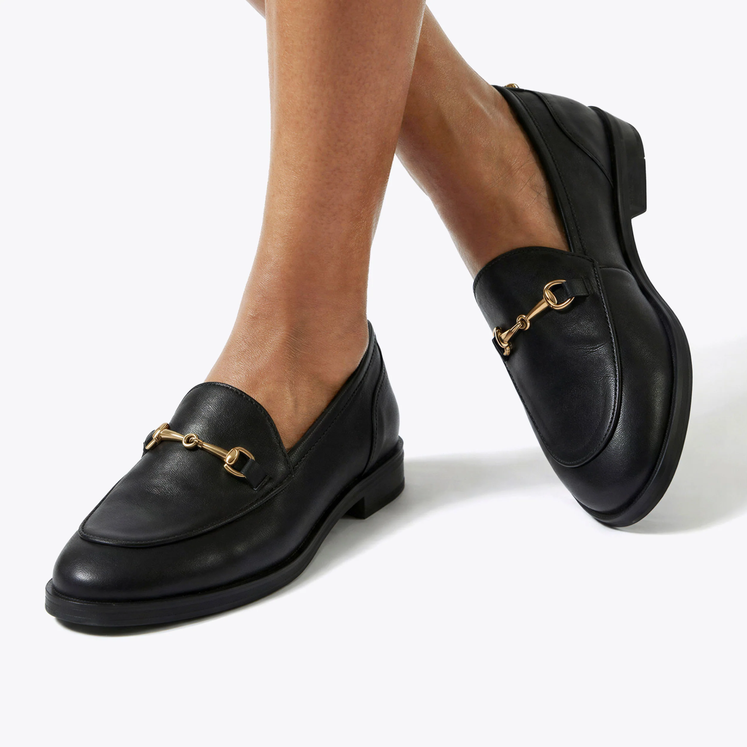 Neona Black - Image 5