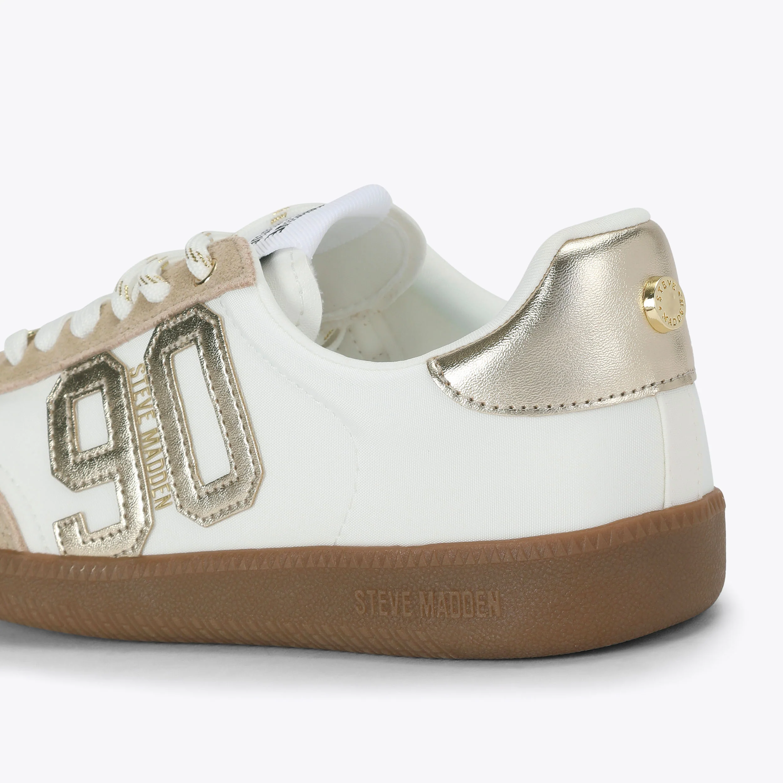 SM90 White Suede - Image 3