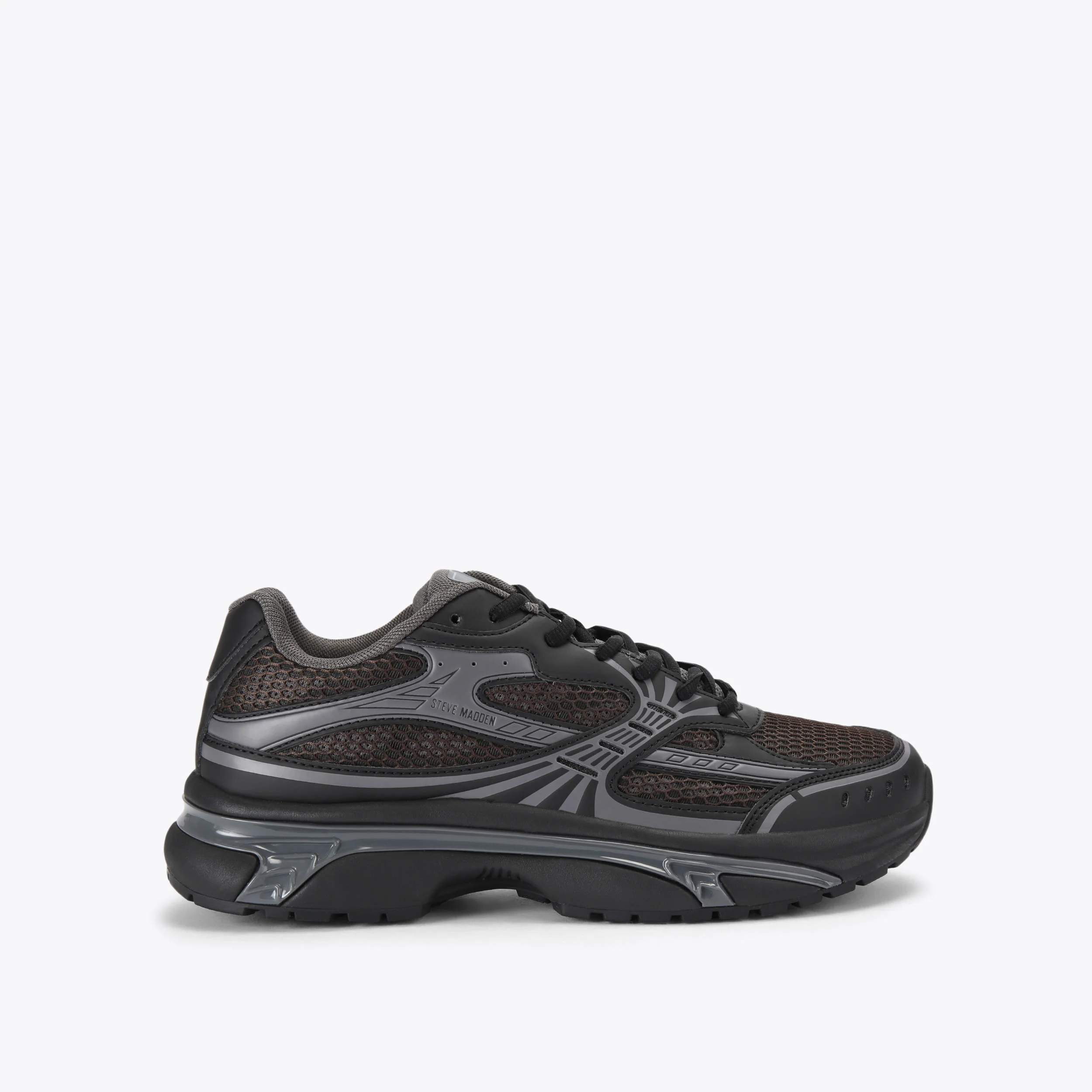 Thaedeus Trainer Black
