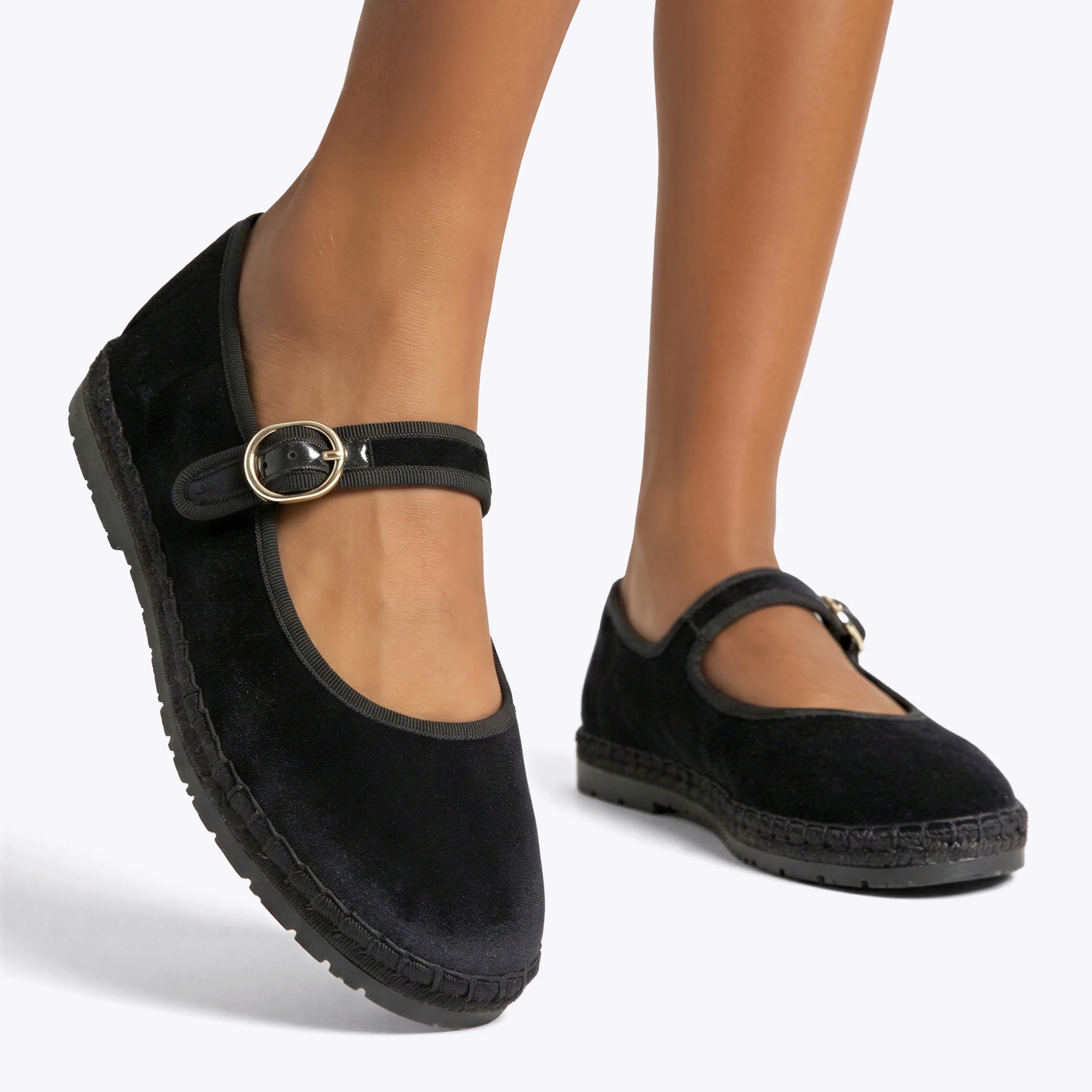 Velma Black Velvet - Image 5