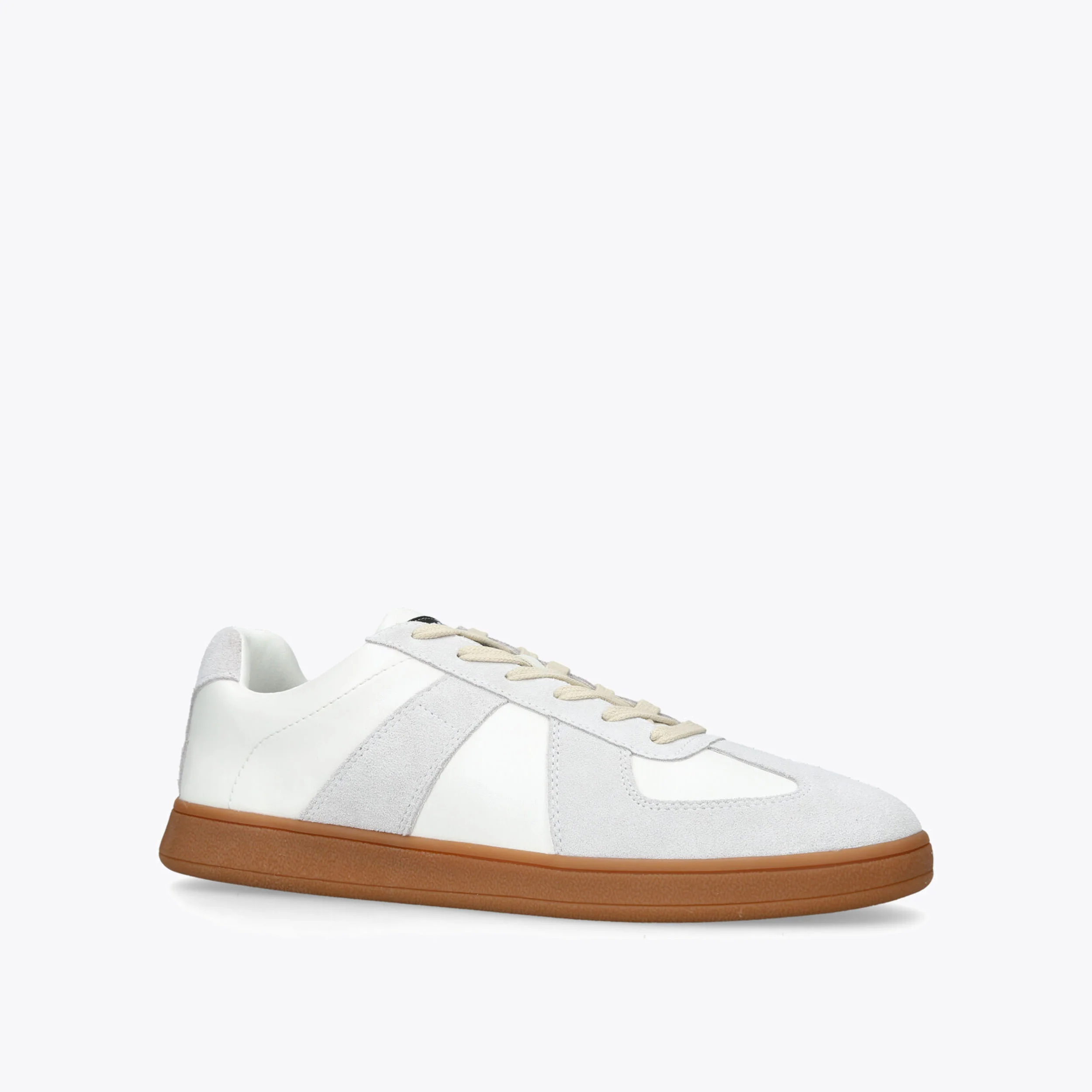 Waltor White